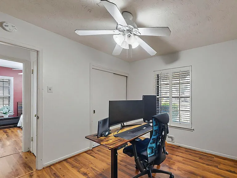 7305 Lehigh Dr — Photo 18