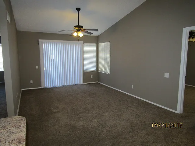 2035 S Elm St #204 — Photo 11