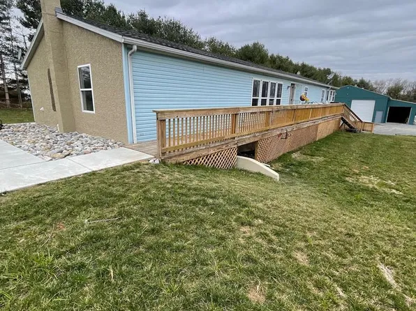 571 State St #50, Mertztown, PA 19539