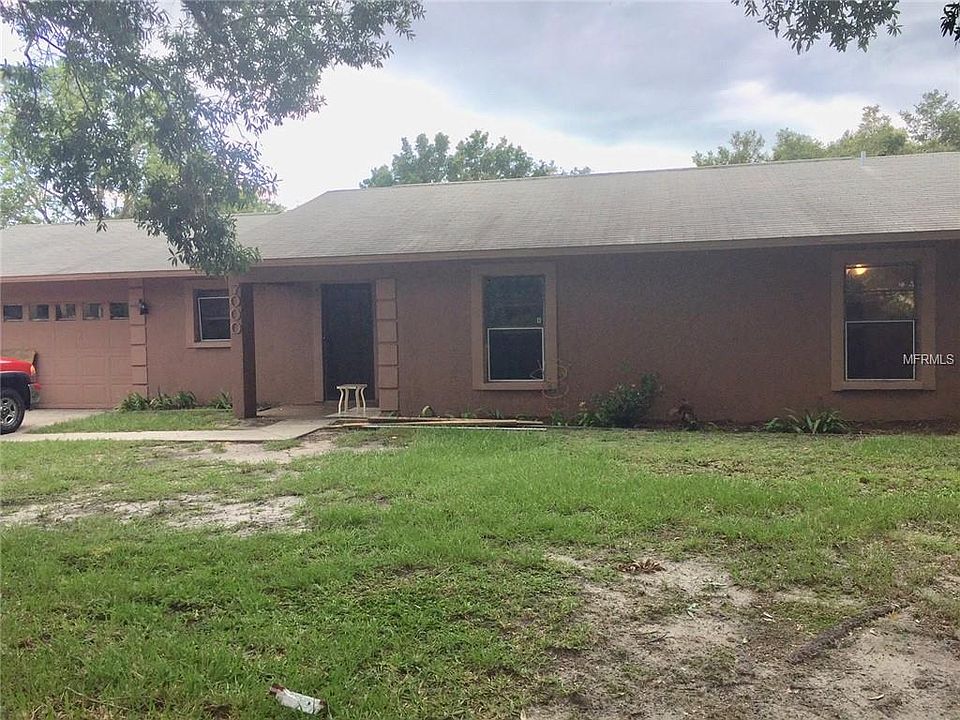 2nd image of 7000 Persimmon Pl