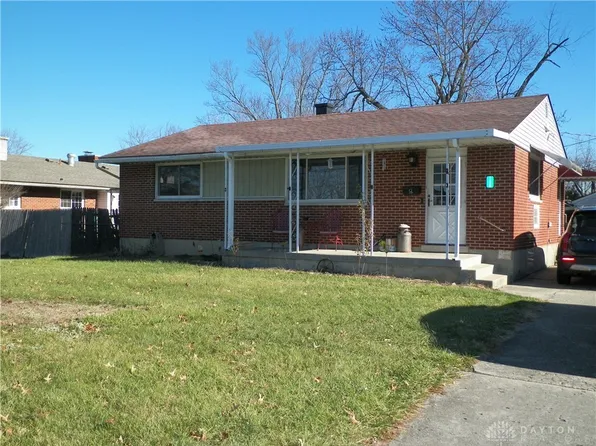 160 N Clayton Rd, New Lebanon, OH 45345