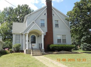 3323 N Sheridan Rd, Peoria, IL 61604