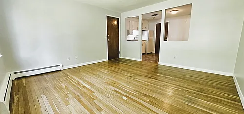 4 Highland St Photo 1