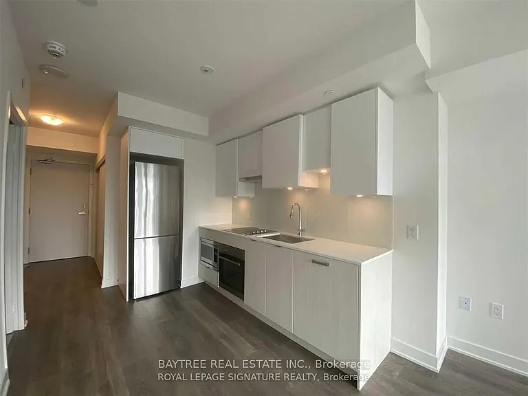 195 Redpath Ave #2011 — Photo 2