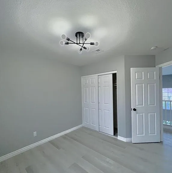 5541 Crestlock Dr — Photo 37