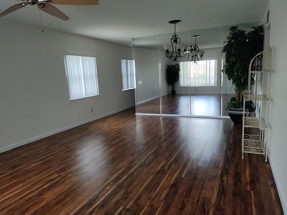 2nd image of 2284 Philippine Dr #67-1