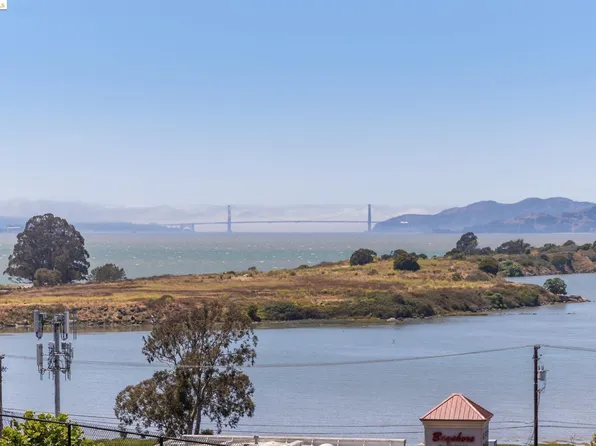 555 Pierce St APT 335, Albany, CA 94706