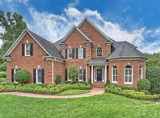 11104 McClure Manor Dr, Charlotte, NC 28277