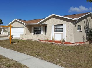 8809 Briar Patch Dr, Port Richey, FL 34668