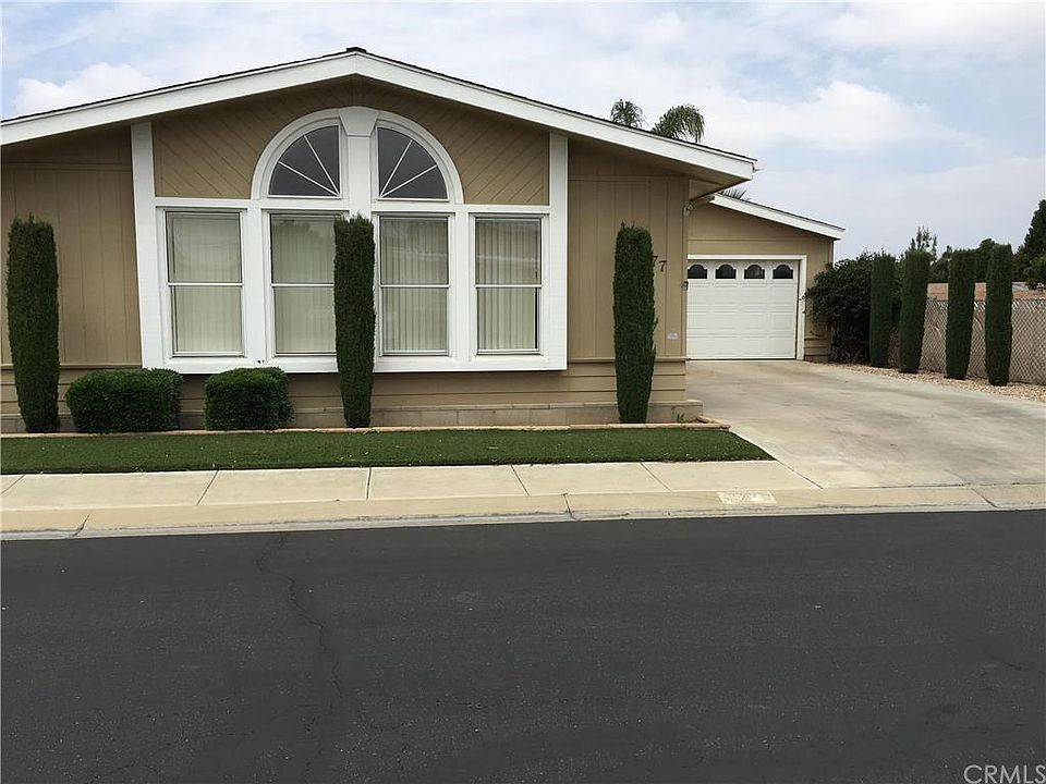 1st image of 1250 Kirby St #177
