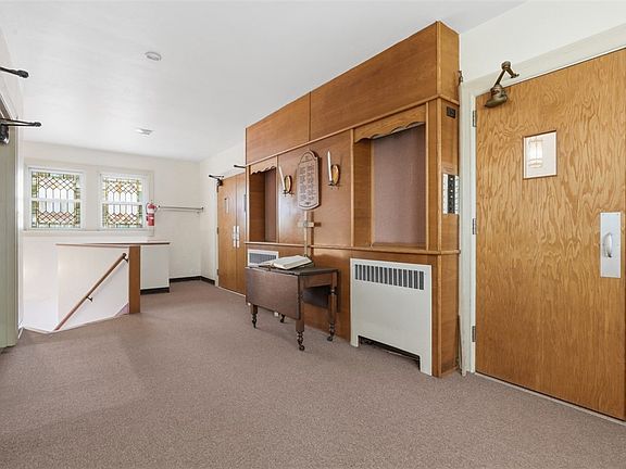 5th image of 4003 Gibsonia Rd