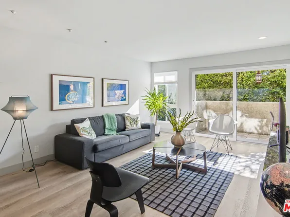 8400 De Longpre Ave APT 102, West Hollywood, CA 90069