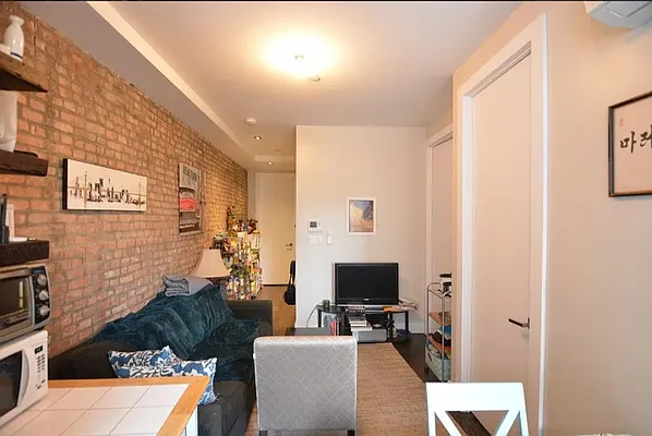 Rented by Zee Management LLC | media 17