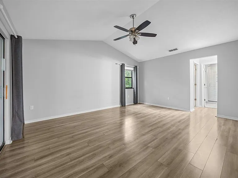 8025 SW 47th Ct — Photo 22