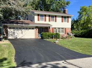 1118 Emerald Dr, Racine, WI 53406