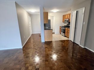 147 Main St, Ridgefield Park, NJ 07660
