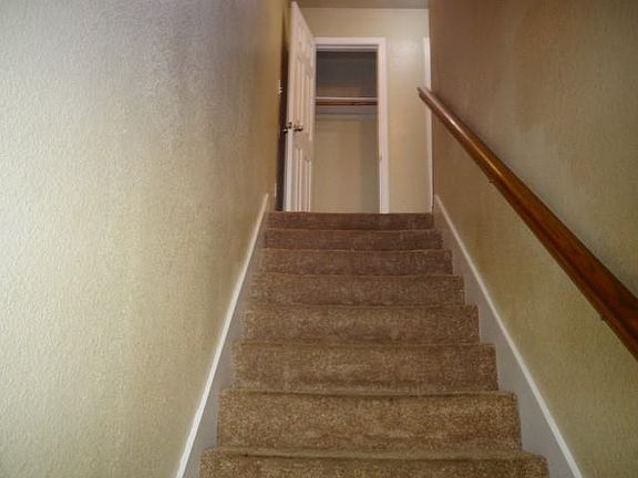 5th image of 107 Yegua Cir