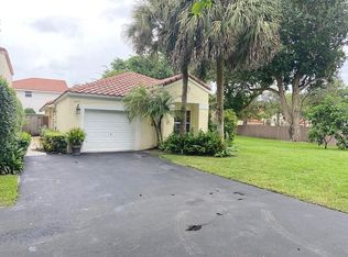 1180 NW 107th Ave, Plantation, FL 33322