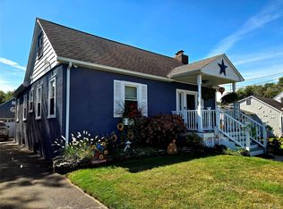 96 Trafalgar Drive, Shirley, NY 11967