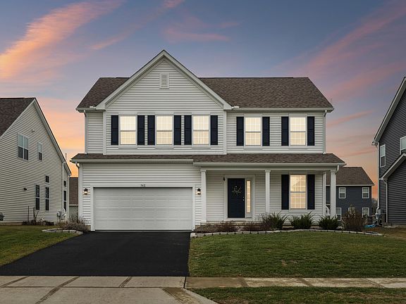 2nd image of 743 Holbrook Dr