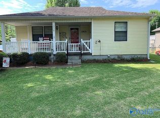 1915 10th St SE, Decatur, AL 35601