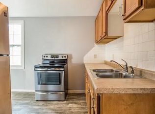 211 E 26th St APT 1, Sioux Falls, SD 57105