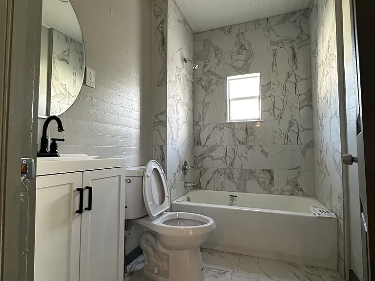 38041 Church Ave — Photo 6
