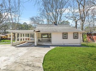 2826 Ben Hill Rd, East Pt, GA 30344