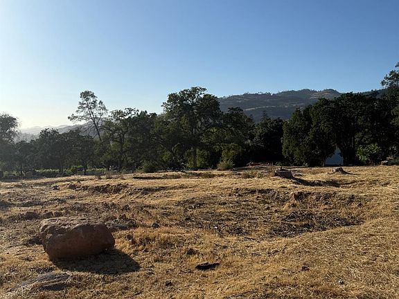 4th image of 962 Sanitarium Road