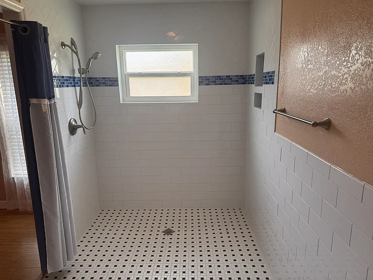 1648 Summerdale Dr S — Photo 10