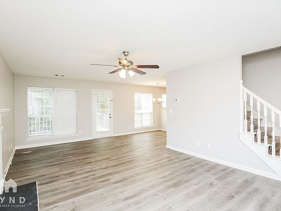 4th image of 707 Denver Ct