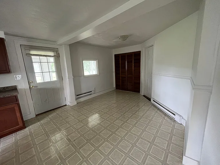 112 Beach St — Photo 8