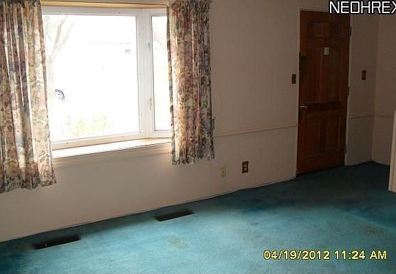 4th image of 19205 Cherrywood Ln