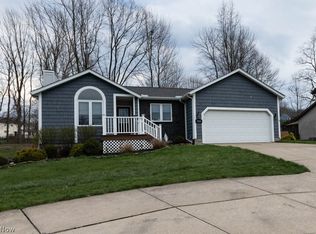 9504 Hoose Rd, Mentor, OH 44060