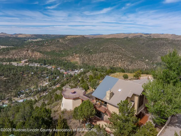 208 Excalibur Rd, Ruidoso, NM 88345