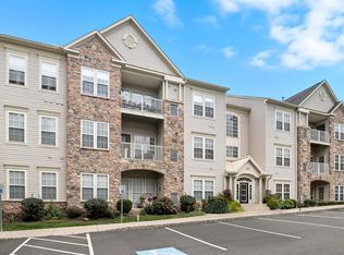 100 Ginko St APT 303, Warrington, PA 18976