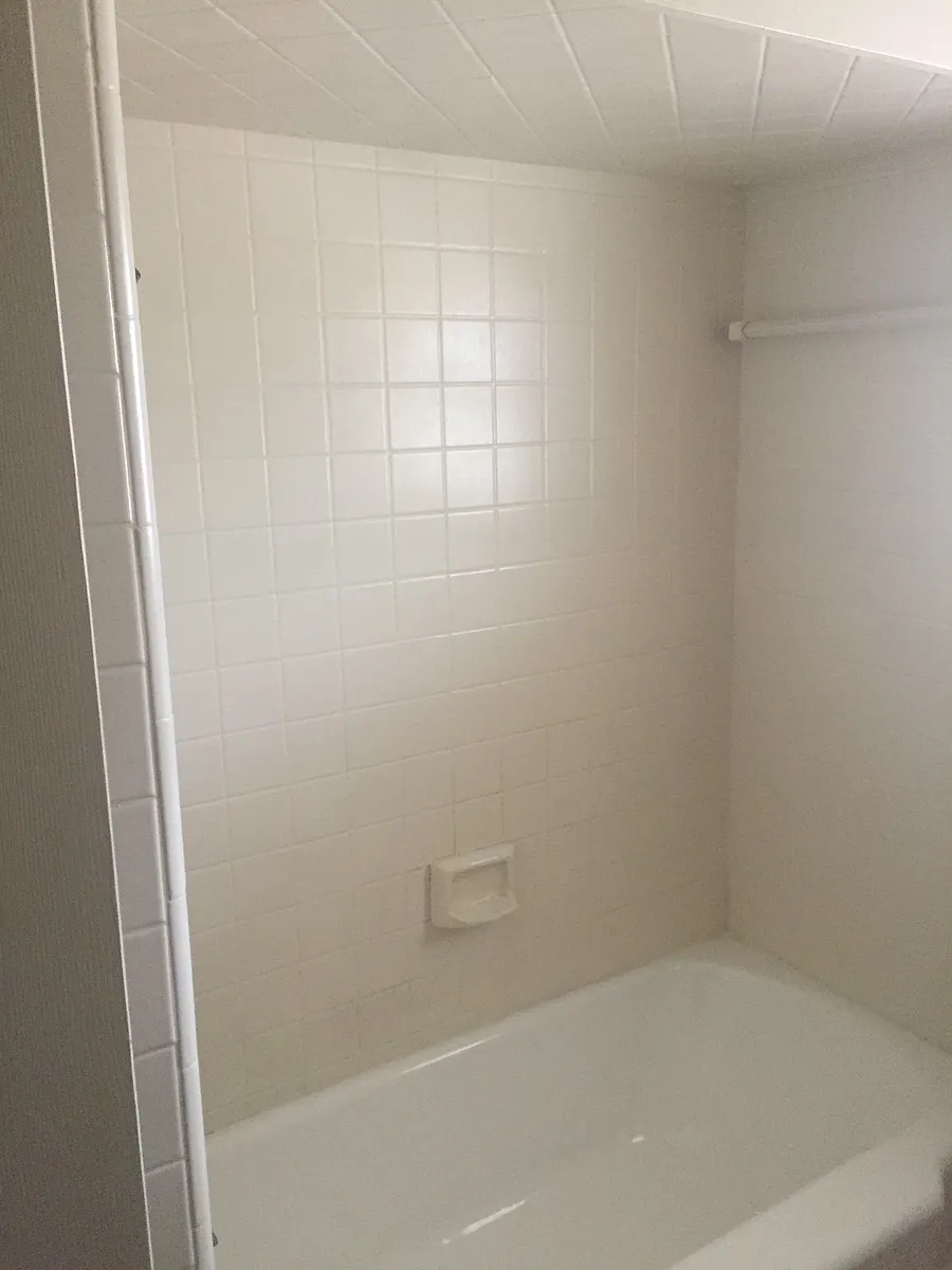 Building Photo - 2801 Del Papa St #1