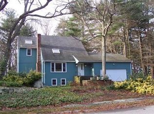 19 Carroll Dr, Foxboro, MA 02035