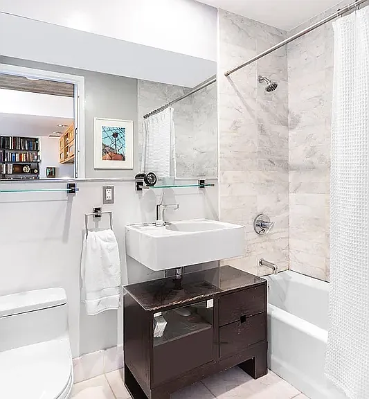 529 Court St #302 — Photo 4