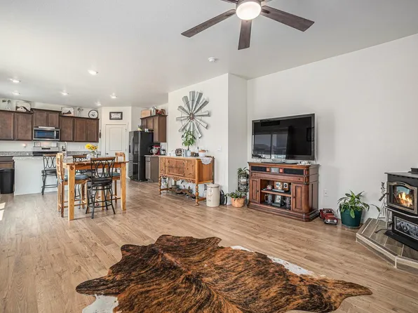 605 Sawyers Pond Dr, Severance, CO 80550