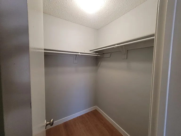 Madeira Apartments at Live Oak — Photo 59