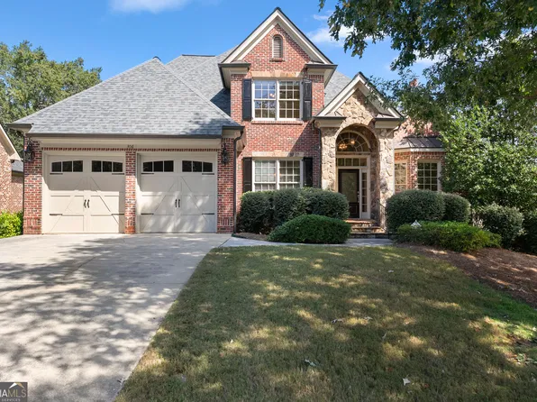 306 Vinings Walk NW, Gainesville, GA 30501