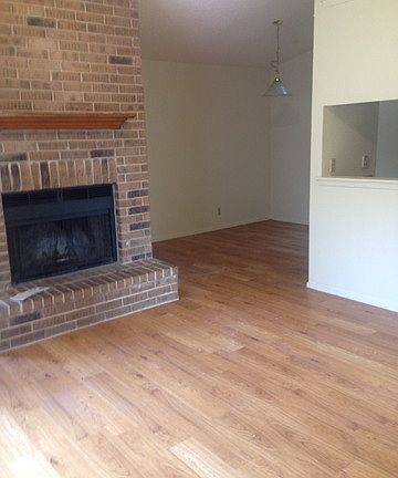 2nd image of 14509 Clovelly Wood