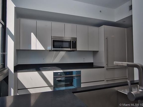 5th image of 1010 Brickell Ave Unit 3005