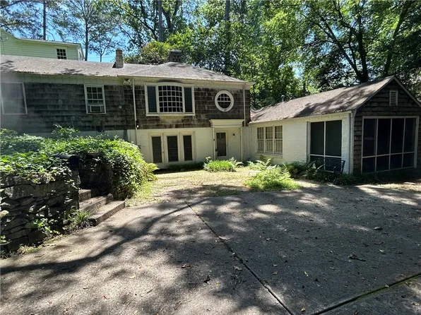 181 Eureka Dr NE, Atlanta, GA 30305