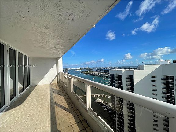 2nd image of 1717 N Bayshore Dr #A-3744