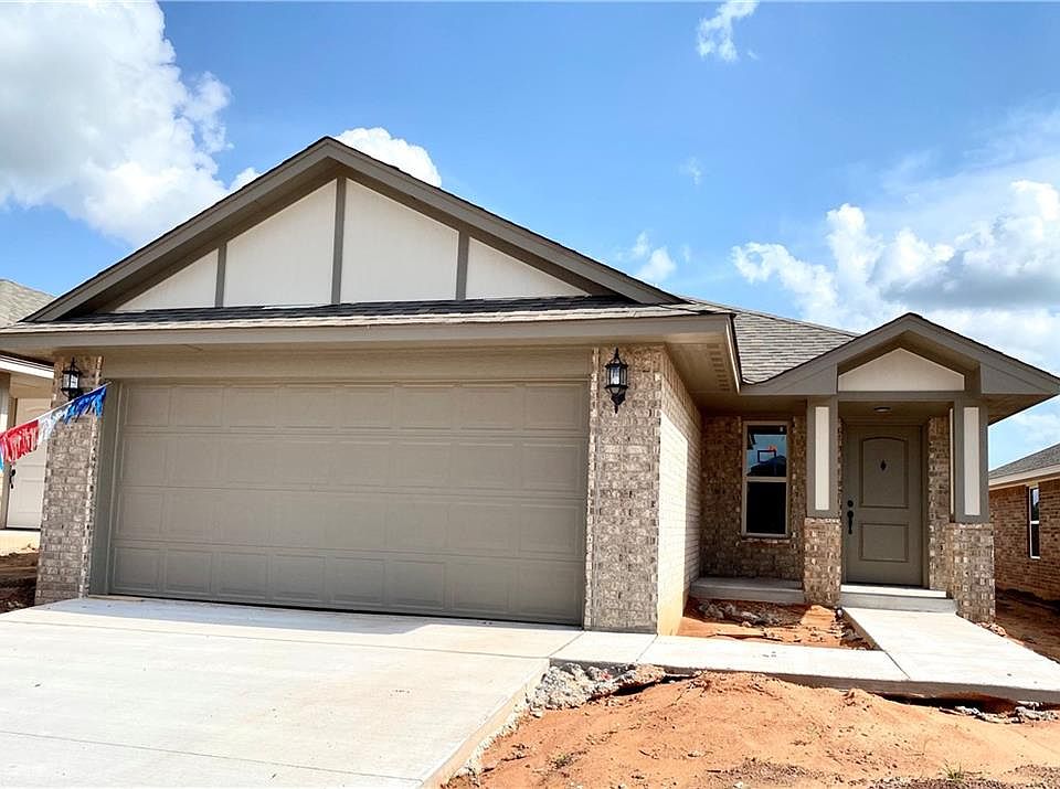 1st image of 929 Tarry Town Dr