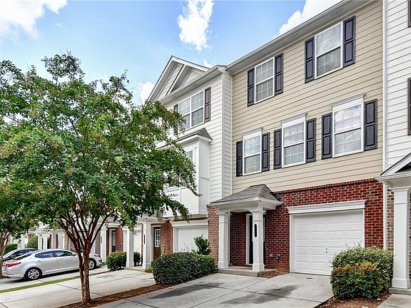 2nd image of 2495 Ivey Crest Cir