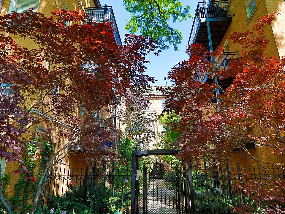 1st image of 7631 N Greenview Ave APT 1F