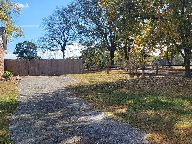 1205 Old Anderson Mill Rd — Photo 14
